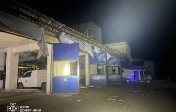 Российские военные второй раз за неделю повредили пожарную часть в Донецкой области