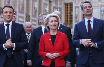 Евросоюз оказался на грани раскола из-за эмбарго на российские энергоносители в новом пакете санкций 