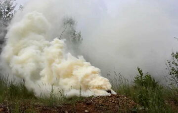 Россияне обстреляли машину с гуманитарной помощью в Херсонской области Россияне обстреляли машину с гуманитарной помощью в Херсонской области