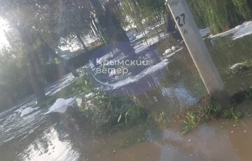 У соцмережах показали наслідки тривалої пожежі на нафтотерміналі в Феодосії У соцмережах показали наслідки тривалої пожежі на нафтотерміналі в Феодосії