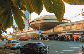 У Києві змінили схему руху транспорту на Либідській площі: карта