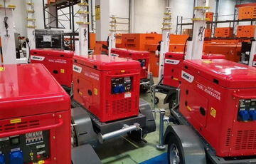 Канада дарує Україні 50 освітлювальних веж для роботи енергетиків вночі