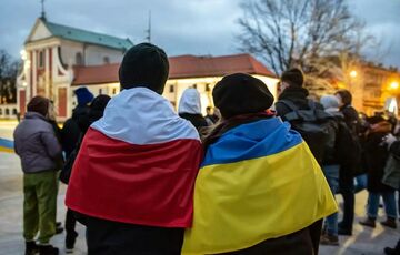 Украинцы в Польше смогут получить еще одну финансовую помощь  Украинцы в Польше смогут получить еще одну финансовую помощь