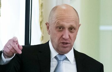 СМИ: Пригожин выплатит компенсации родственникам убитых пилотов  СМИ: Пригожин выплатит компенсации родственникам убитых пилотов