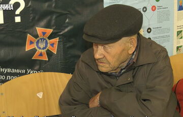 88-летний украинец пешком вышел из оккупированной части Очеретино, чтобы не получать российский паспорт