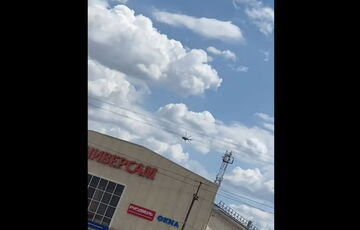 В России рухнул военный вертолет Ми-8, двое погибших: видео В России рухнул военный вертолет Ми-8, двое погибших: видео
