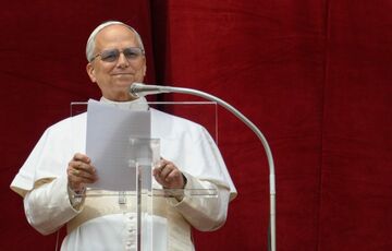 Папа Римський пропонує провести зустріч Зеленського та Путіна у Ватикані