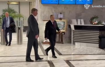 Путін пригрозив ”відрізати Україну від моря”, якщо Київ продовжить ”піратство” проти російських судів