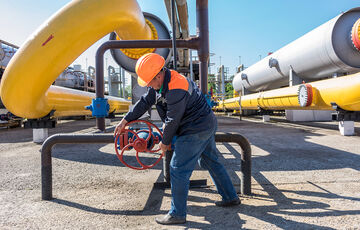 Польша полностью откажется от российского газа: названы сроки Польша полностью откажется от российского газа: названы сроки