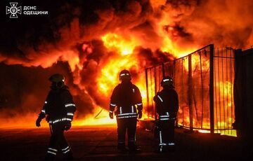 Росіяни масовано обстріляли Одесу та область ”шахедами”: спалахнули пожежі