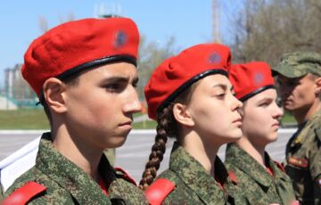 В РФ активизировали подготовку детей к войне