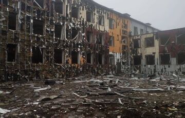 Россияне уничтожили бомбой лицей в Днепропетровской области: фото