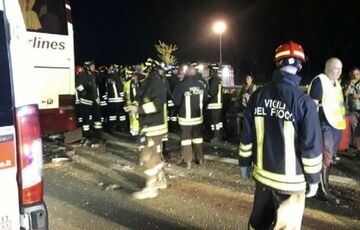 В МИД рассказали о состоянии пострадавших во время аварии в Италии В МИД рассказали о состоянии пострадавших во время аварии в Италии