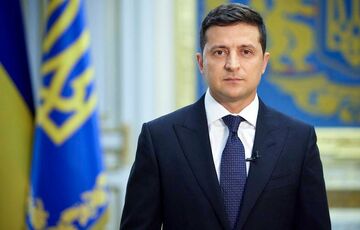 Зеленский под крики ”Ганьба” почтил память Героев Небесной Сотни 