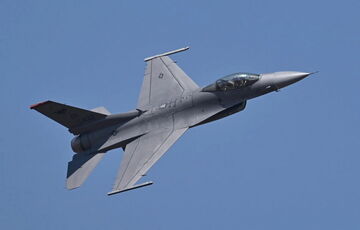 Нідерланди дозволили Україні застосовувати F-16 у просторі над Росією Нідерланди дозволили Україні застосовувати F-16 у просторі над Росією
