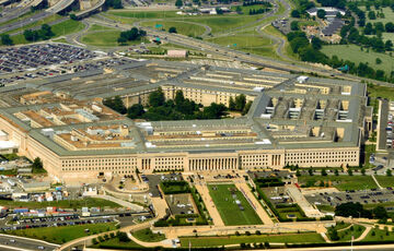 Глава Пентагону намагається вмовити главу Міноборони Німеччини передати танки Україні