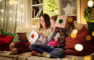 Українців запрошують до участі у масштабному обміні новорічними подарунками