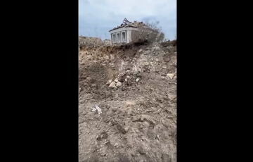 Россия нанесла авиаудар по Херсонской области: видео последствий