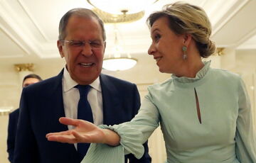 Украинский МИД назвал российских коллег ”посмешищем”: Их роль - лаять из Москвы Украинский МИД назвал российских коллег ”посмешищем”: Их роль - лаять из Москвы