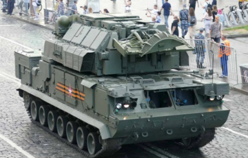 Аналогов нет: Россия начала прикручивать сухопутные ЗРК ”Тор” на корабли