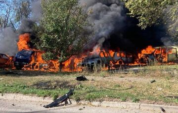 Россияне массированно атаковали Запорожье: один человек погиб, семь - получили ранения