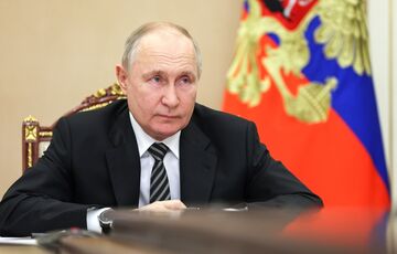 Экс-посол США в России объяснил, как Путин тормозит США от предоставления оружия Украине Экс-посол США в России объяснил, как Путин тормозит США от предоставления оружия Украине