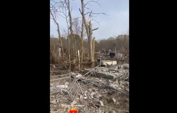 В Одессе из-за российской атаки пострадало кладбище, повреждены 114 могил: видео В Одессе из-за российской атаки пострадало кладбище, повреждены 114 могил: видео