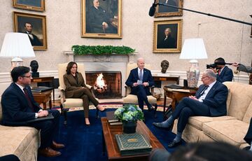 Допомога для України: розпочалася зустріч Байдена з лідерами Конгресу