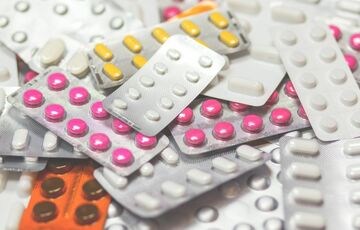 Беженцы из Украины в Польше получат 500 злотых на покупку лекарств  Беженцы из Украины в Польше получат 500 злотых на покупку лекарств