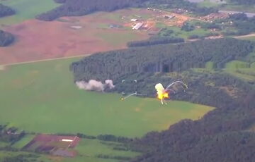 ВСУ атаковали российские ”Искандеры” в Брянской области, из которых обстреливали Киев: видео ВСУ атаковали российские ”Искандеры” в Брянской области, из которых обстреливали Киев: видео