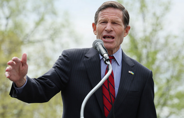 Уиткофф и Кушнер на стороне России и предвзяты в отношении Украины, - сенатор Блюменталь