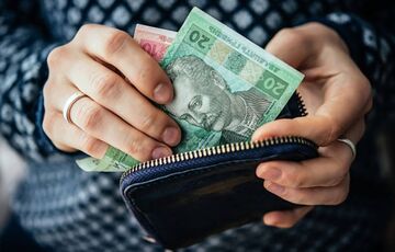 Українці зможуть отримати компенсацію за затримку зарплати