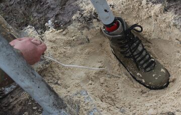 В Минобороны создают противоминную обувь для саперов