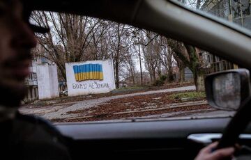 В британской разведке объяснили, почему оккупантам сложно вести уличные бои в Бахмуте В британской разведке объяснили, почему оккупантам сложно вести уличные бои в Бахмуте