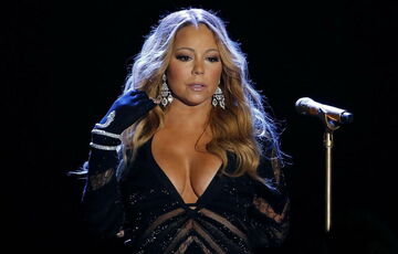 Мэрайя Кэри отказалась исполнять предсмертную просьбу сестры