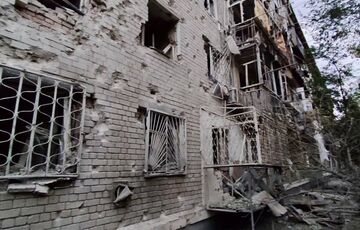 Російські військові вдарили по Нікополю з Градів Російські військові вдарили по Нікополю з Градів