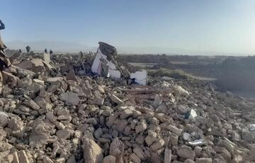 В Афганистане стремительно растет число погибших в результате мощного землетрясения В Афганистане стремительно растет число погибших в результате мощного землетрясения