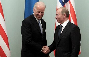 Байден впервые позвонил Путину