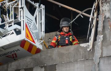 Российские военные атаковали административное здание в Сумах
