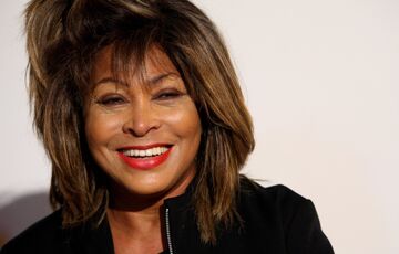 Легендарная Тина Тернер попрощалась с фанатами