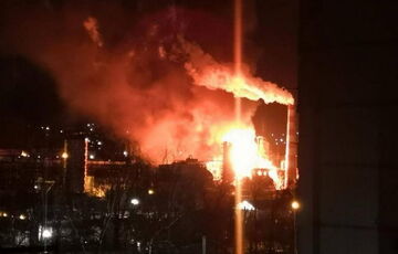 Взрывы и пожар на нефтеперерабатывающем заводе в Туапсе - работа СБУ: СМИ