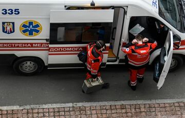 В Киеве столкнулись две маршрутки: много пострадавших (фото)