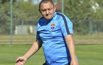 Экс-футболист сборной Украины, переживший блокаду Мариуполя, стал главным тренером российского клуба