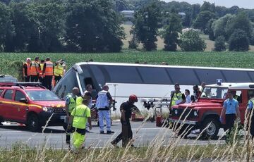 Во Франции автобус с украинцами попал в ДТП: 4 человека погибли, 11 ранены