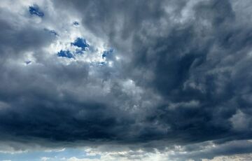 В Україні на Новий рік буде тепла та безсніжна погода