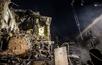 Ракетный удар по Кривому Рогу: число раненных выросло до 60 Ракетный удар по Кривому Рогу: число раненных выросло до 60