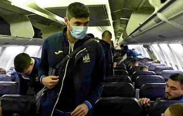 Збірна України прилетіла до Сараєва на вирішальний матч відбору на ЧС-2022