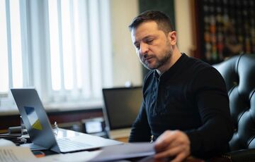 Зеленский пока не готов подписать соглашение с США об ископаемых, - СМИ Зеленский пока не готов подписать соглашение с США об ископаемых, - СМИ