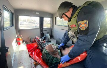 П'ятеро людей поранено внаслідок атаки FPV-дрону по Нікополю: фото