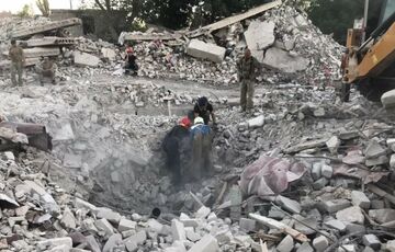 Поліція та волонтери евакуювали всіх дітей з Часового Яру